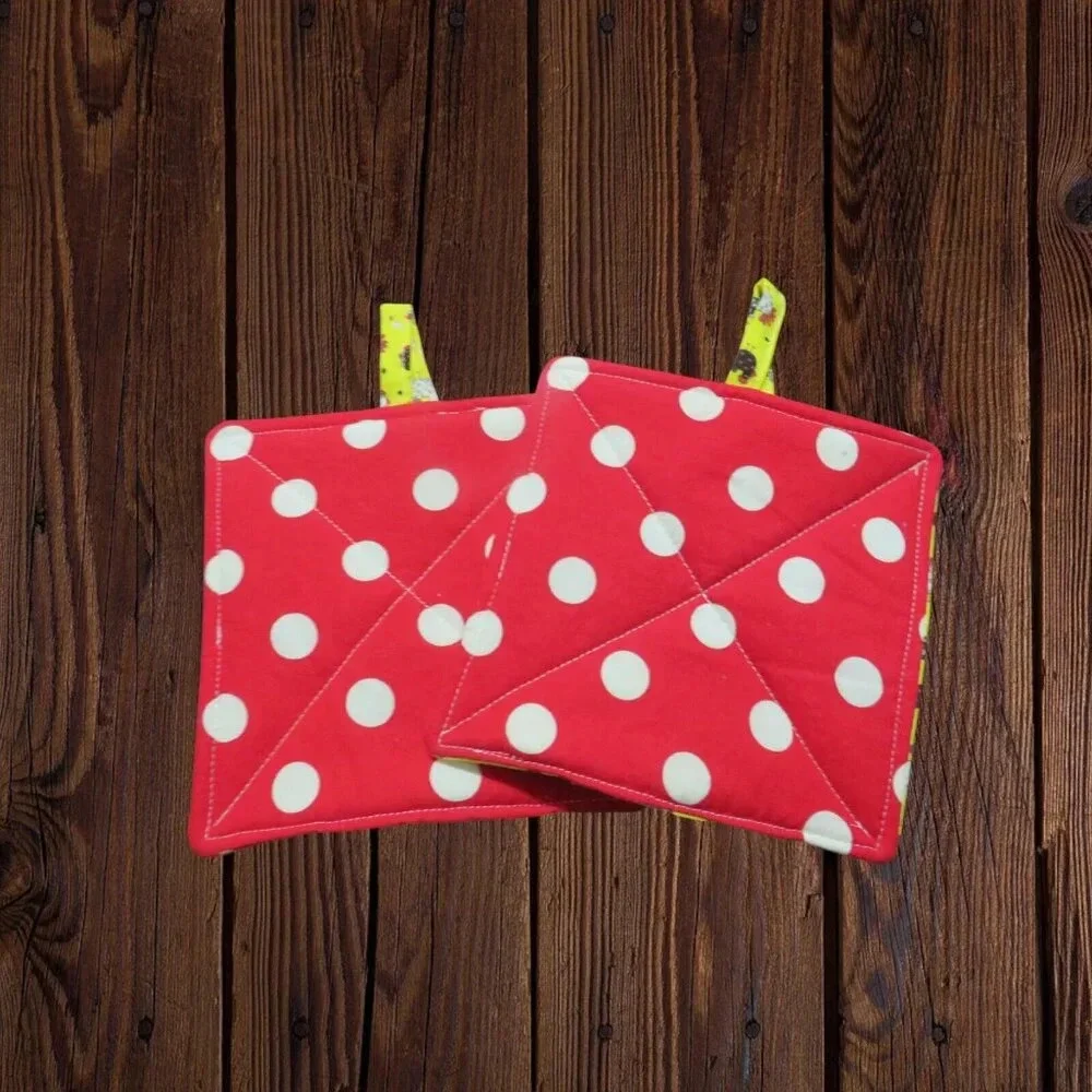 Handmade Potholder, Set of 2, Reversible Chickens and Polka Dot Quilted Hot Pads